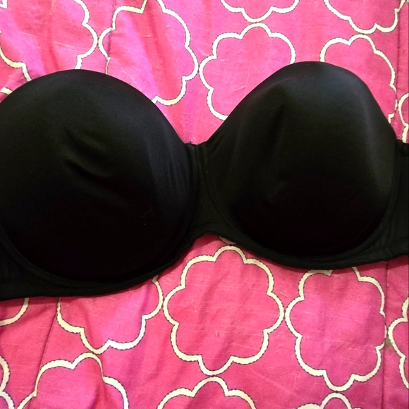 44G Wacoal Black Strapless Bra Stay Put Grippers. - Picture 1 of 12
